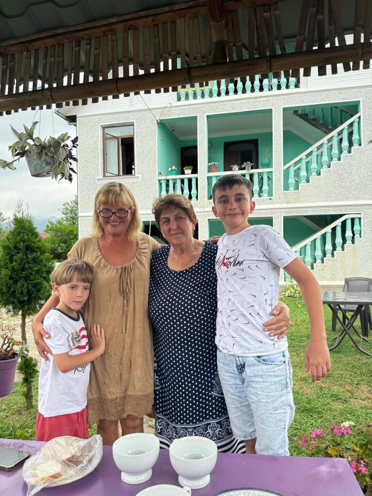 Homestay In Batumi Дом В Чакви Exteriör bild